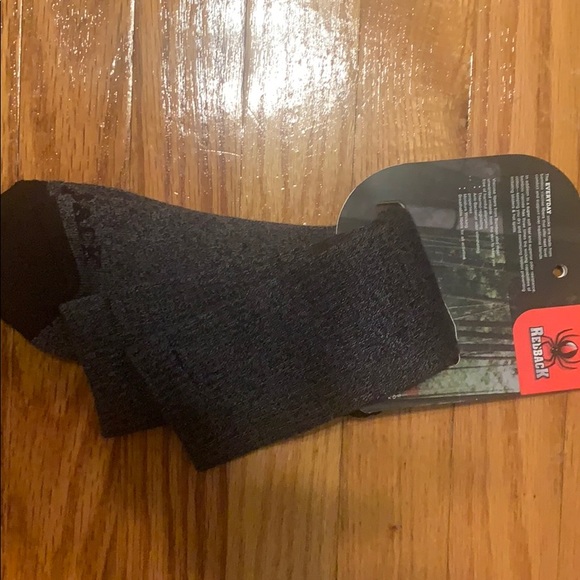 Redback socks - Picture 2 of 5